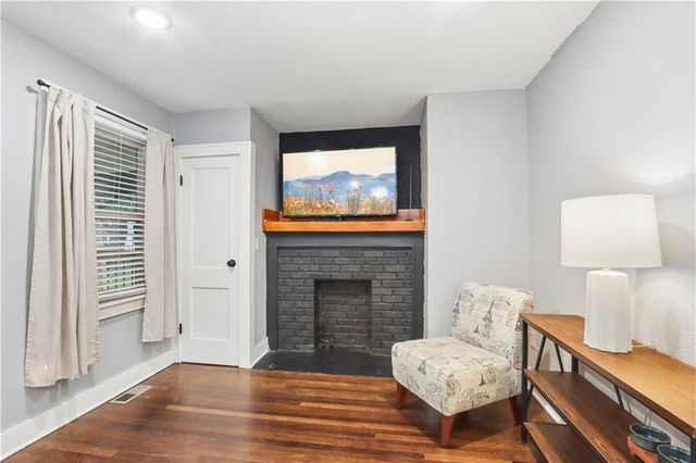 5714 Brooklyn Avenue, Kansas City, MO 64130