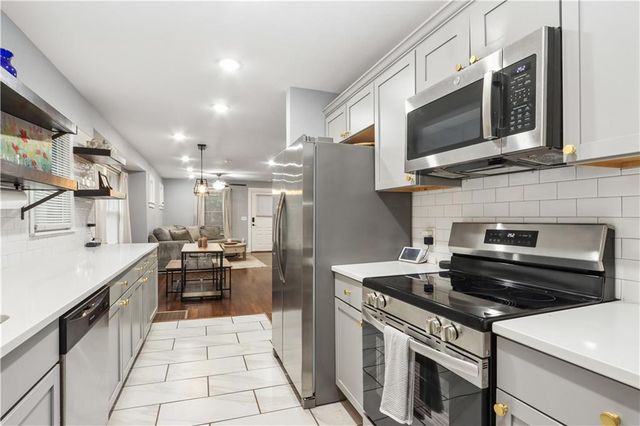 5714 Brooklyn Avenue, Kansas City, MO 64130