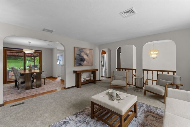 75 Sewall St, Shrewsbury, MA 01545