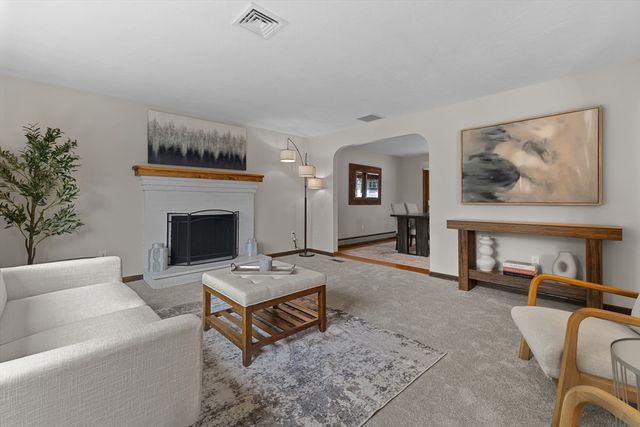 75 Sewall St, Shrewsbury, MA 01545
