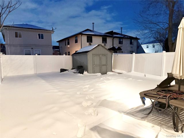 116-29 166TH Street, Saint Albans, NY 11434