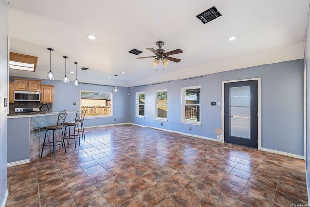 2104 Geneva, Castroville, TX 78009