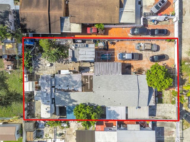 3166 NW 102nd St, Miami, FL 33147