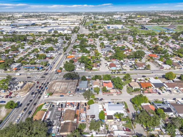 3166 NW 102nd St, Miami, FL 33147