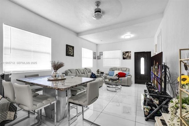 3166 NW 102nd St, Miami, FL 33147