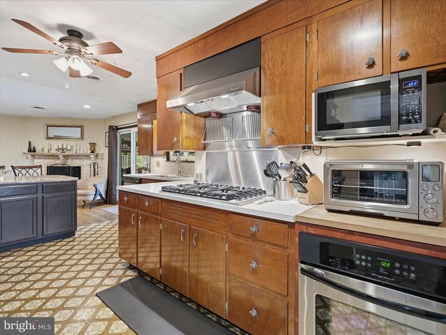 9689 FOREST RIDGE ROAD, Shippensburg, PA 17257