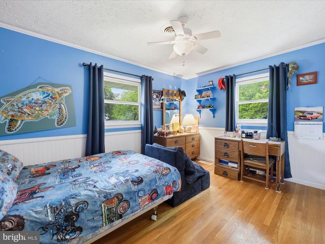 9689 FOREST RIDGE ROAD, Shippensburg, PA 17257