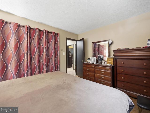9689 FOREST RIDGE ROAD, Shippensburg, PA 17257