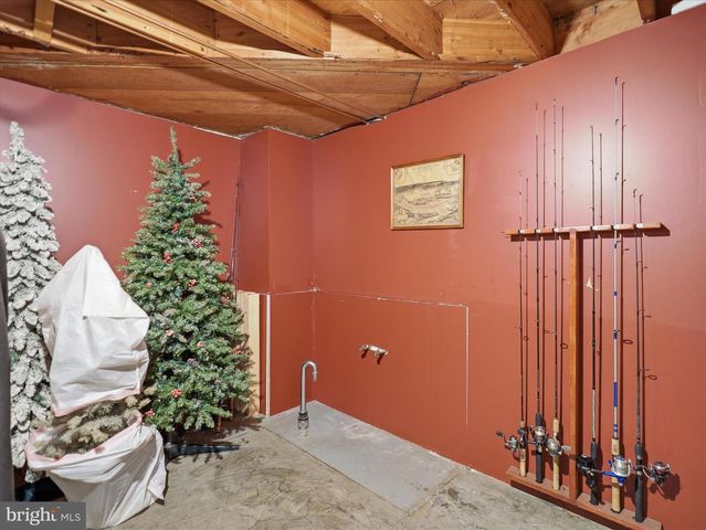 9689 FOREST RIDGE ROAD, Shippensburg, PA 17257
