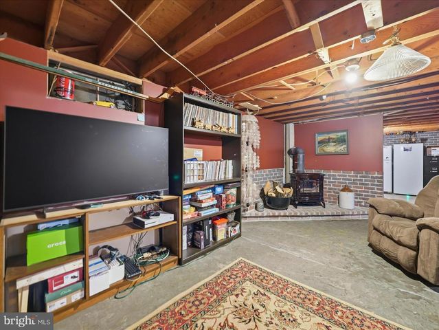 9689 FOREST RIDGE ROAD, Shippensburg, PA 17257