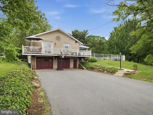 9689 FOREST RIDGE ROAD, Shippensburg, PA 17257