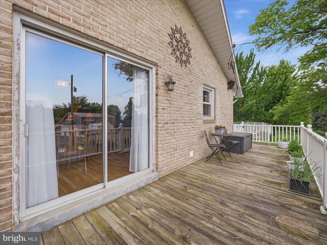 9689 FOREST RIDGE ROAD, Shippensburg, PA 17257
