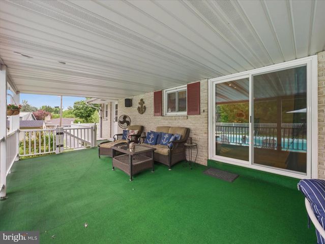 9689 FOREST RIDGE ROAD, Shippensburg, PA 17257