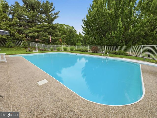 9689 FOREST RIDGE ROAD, Shippensburg, PA 17257