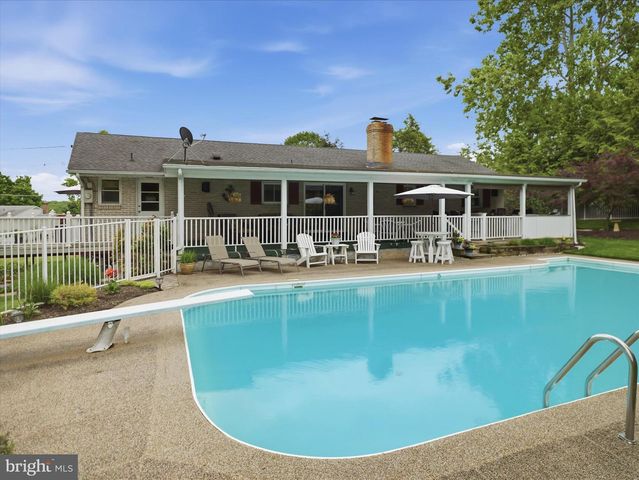 9689 FOREST RIDGE ROAD, Shippensburg, PA 17257