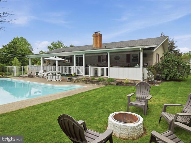 9689 FOREST RIDGE ROAD, Shippensburg, PA 17257