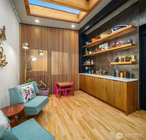 10619 Sand Point Way NE, Seattle, WA 98125