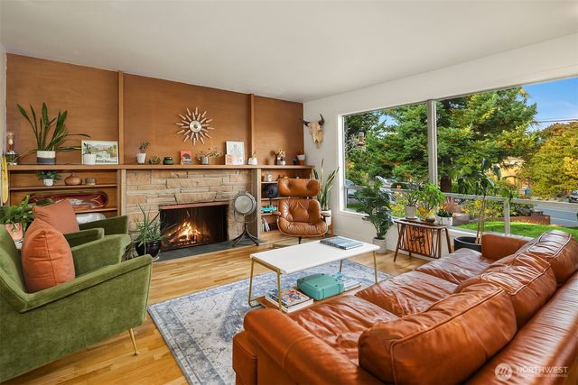 10619 Sand Point Way NE, Seattle, WA 98125