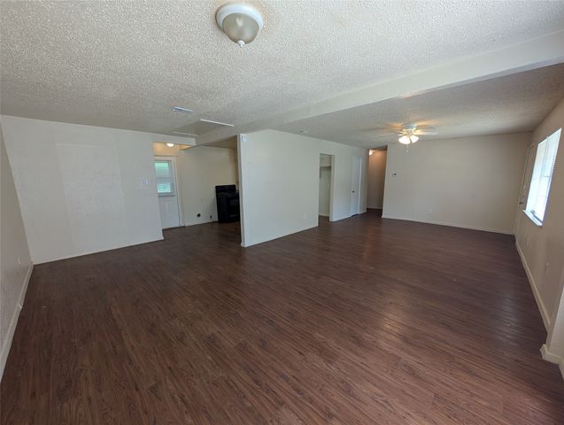 3827 Black Oak Drive, Dallas, TX 75241