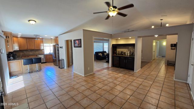 1710 W BANFF Lane, Phoenix, AZ 85023