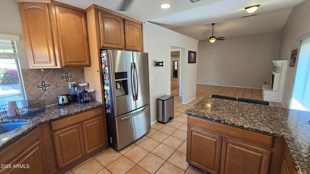 1710 W BANFF Lane, Phoenix, AZ 85023
