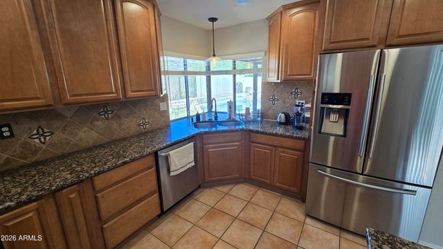 1710 W BANFF Lane, Phoenix, AZ 85023