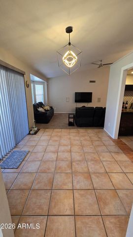 1710 W BANFF Lane, Phoenix, AZ 85023