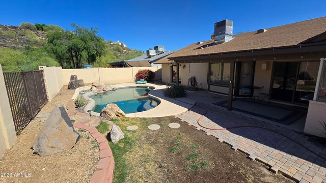 1710 W BANFF Lane, Phoenix, AZ 85023