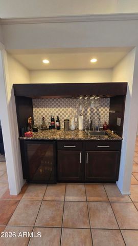 1710 W BANFF Lane, Phoenix, AZ 85023