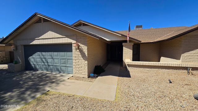 1710 W BANFF Lane, Phoenix, AZ 85023