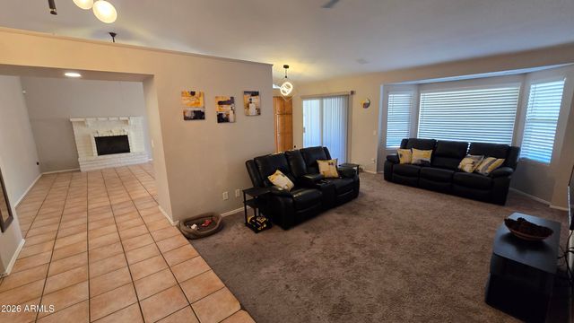 1710 W BANFF Lane, Phoenix, AZ 85023