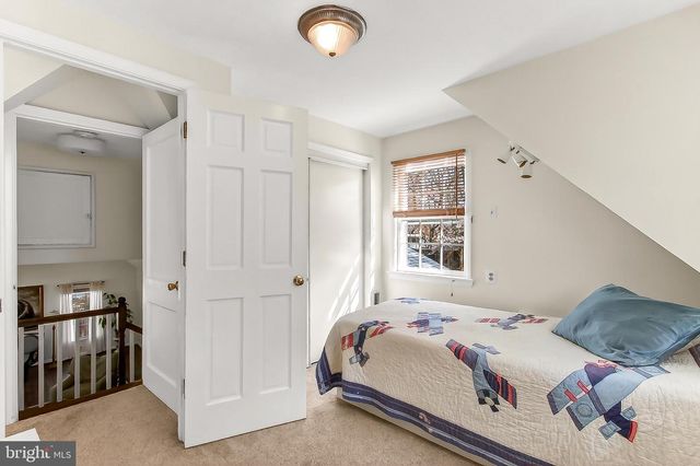 410 JACKSON ST, Falls Church, VA 22046