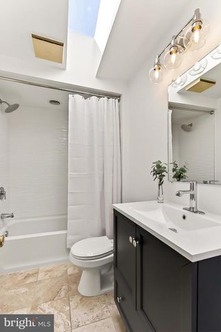 410 JACKSON ST, Falls Church, VA 22046