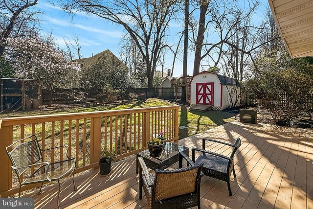 410 JACKSON ST, Falls Church, VA 22046