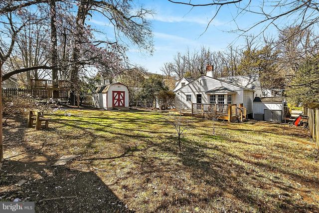 410 JACKSON ST, Falls Church, VA 22046