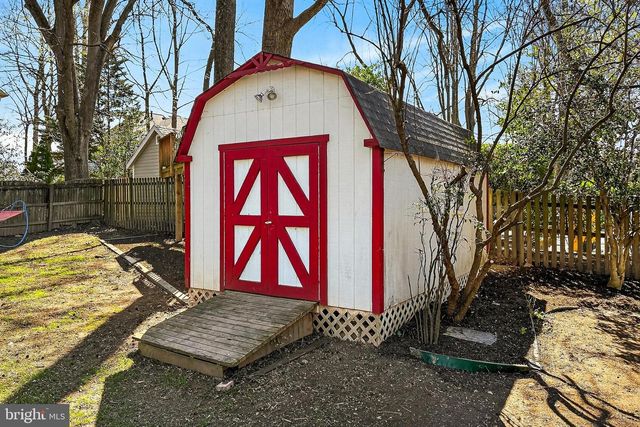 410 JACKSON ST, Falls Church, VA 22046