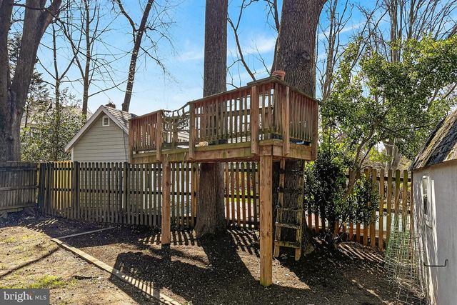 410 JACKSON ST, Falls Church, VA 22046