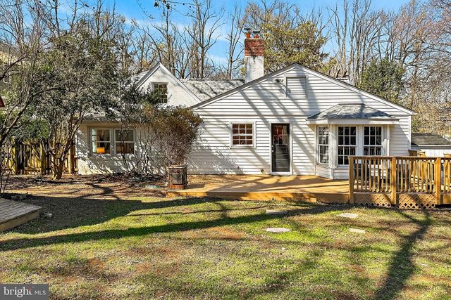 410 JACKSON ST, Falls Church, VA 22046