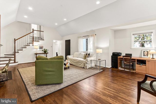 410 JACKSON ST, Falls Church, VA 22046