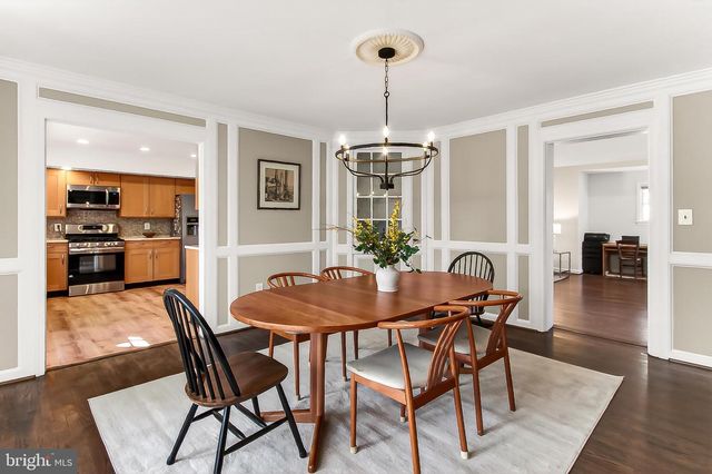 410 JACKSON ST, Falls Church, VA 22046