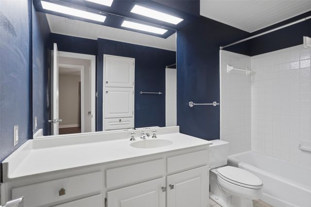 6409 Country Day Trail, Benbrook, TX 76132