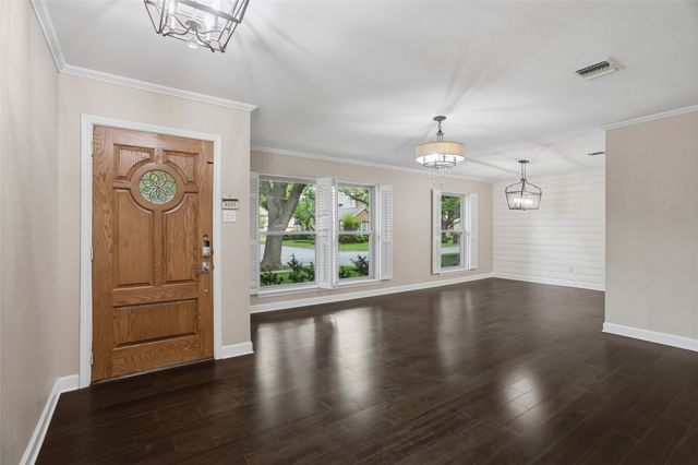 6409 Country Day Trail, Benbrook, TX 76132