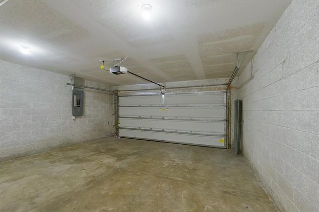 9137 AEGEAN CIRCLE, Lehigh Acres, FL 33936