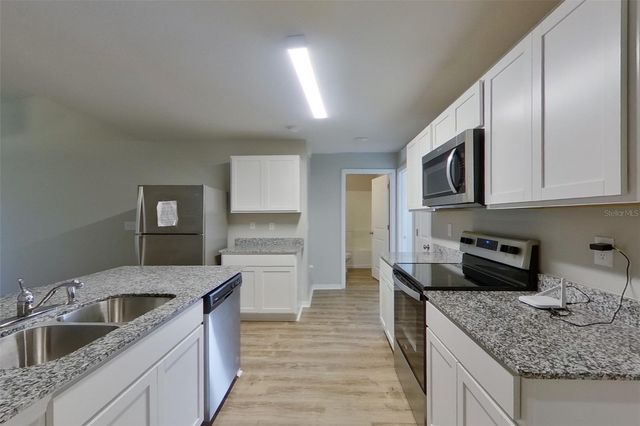 9137 AEGEAN CIRCLE, Lehigh Acres, FL 33936