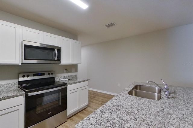 9137 AEGEAN CIRCLE, Lehigh Acres, FL 33936