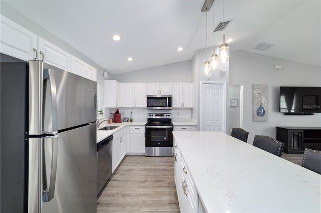 5673 NW 57TH PLACE, Ocala, FL 34482