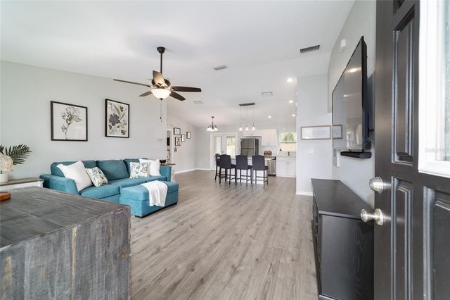 5673 NW 57TH PLACE, Ocala, FL 34482