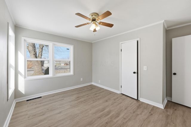 566 E 10th Street, Marysville, OH 43040