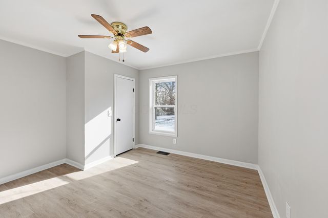 566 E 10th Street, Marysville, OH 43040