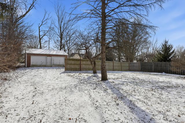 566 E 10th Street, Marysville, OH 43040